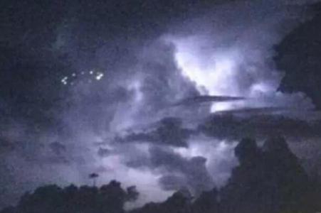 曜西班牙政府公布外星hl密档案