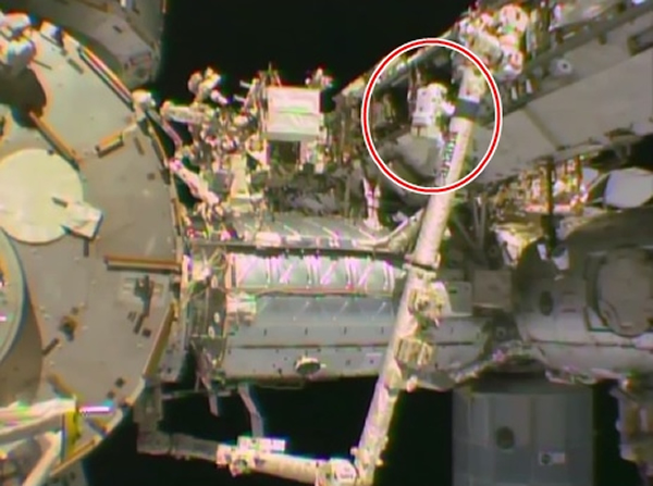 太空?U圈)当时正维修太I站