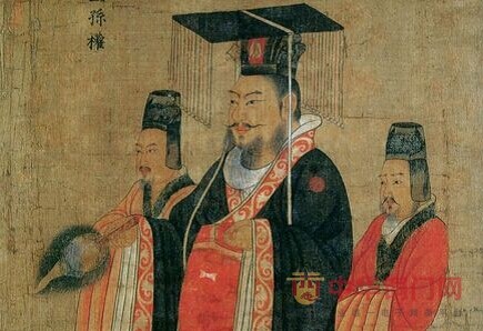 孙权是哪里h_孙权是怎么ȝ