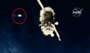 UFO疑似撞太I站！NASA拍到「神U光球」飙速飞q?直播画面曝光